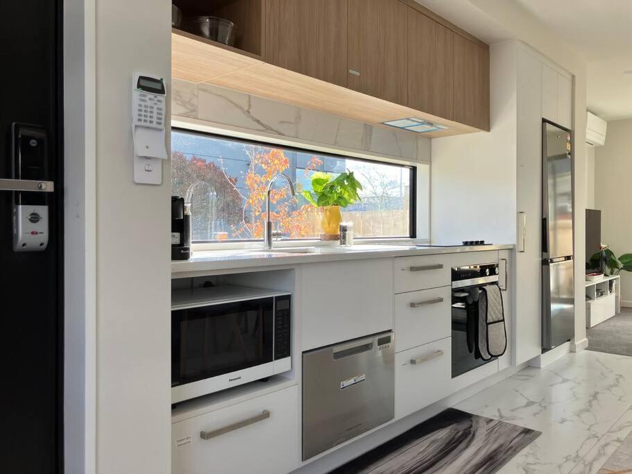 2-Bedroom Ensuite, Close To City, Comfortable, Accessible With Own Parking Christchurch Ngoại thất bức ảnh