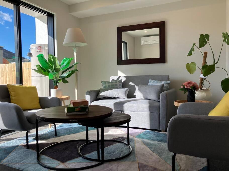 2-Bedroom Ensuite, Close To City, Comfortable, Accessible With Own Parking Christchurch Ngoại thất bức ảnh